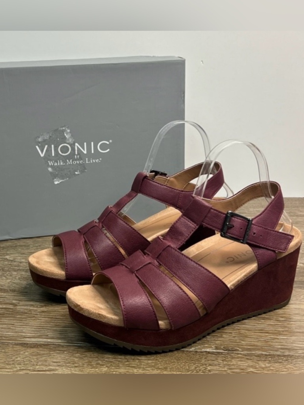 Vionic Tawny Wedge Sandals Wine Leather Adjustable Strap Comfort Size 10